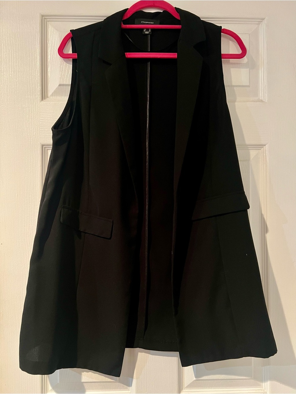 Atmosphere Black Sleeveless Longline Vest
